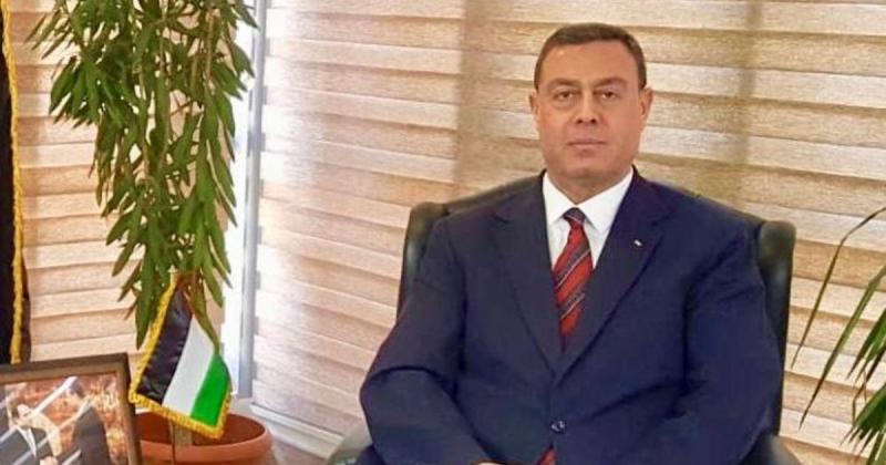خط أحمر