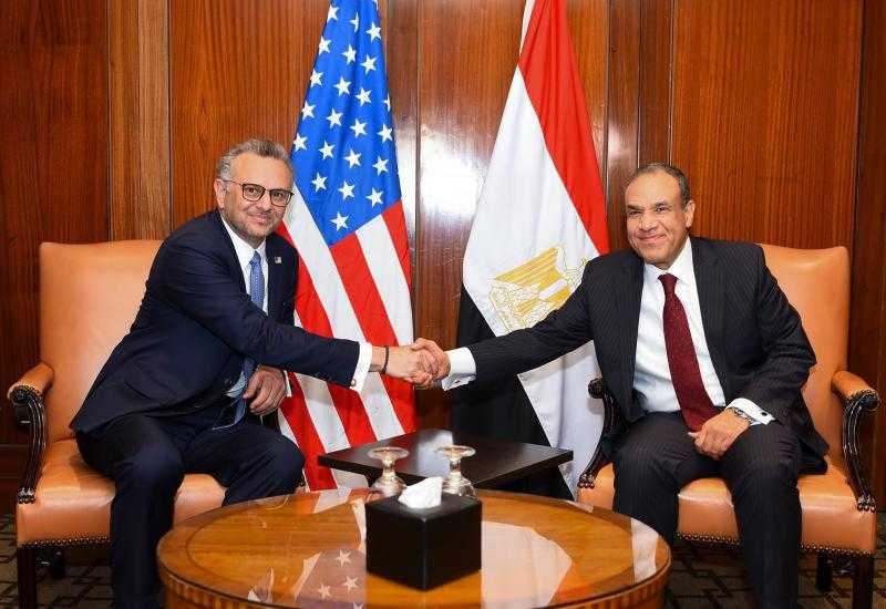 وزير الخارجية يستقبل كبير مستشاري الرئيس الأمريكي لبحث الأوضاع في غزة وليبيا والسودان
