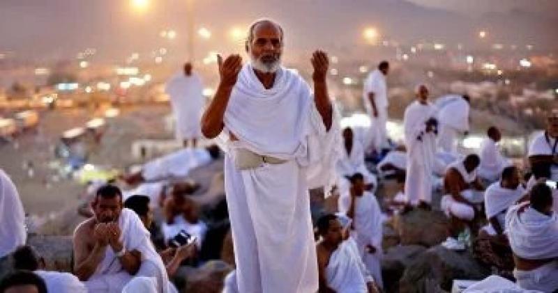 رئيس مصر للطيران يعلن نقل أكثر 60 ألف حاج على متن نحو 654 رحلة جوية