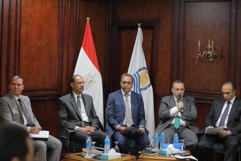 محافظ أسيوط يشارك في ورشة عمل بقنا لتقييم التكتلات الاقتصادية