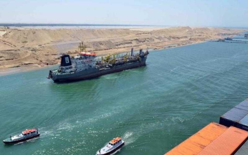 بدء تطبيق منظومة جمع المخلفات الصلبة من السفن العابرة بقناة السويس