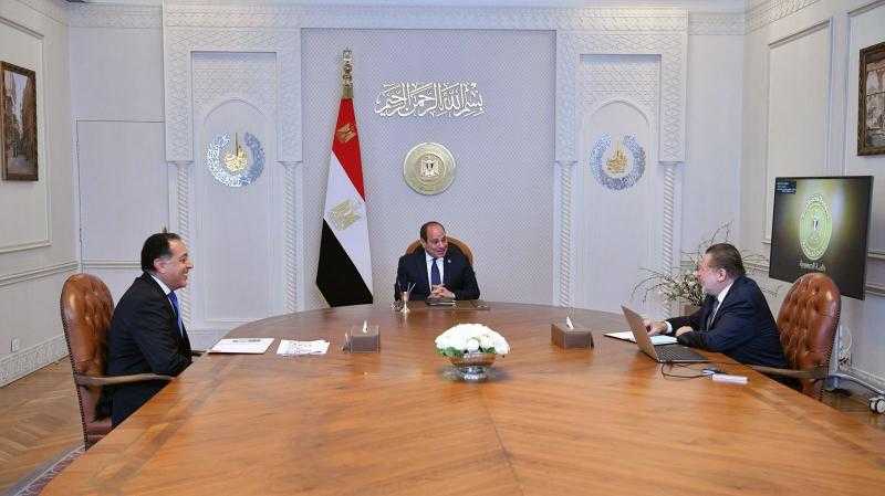 الرئيس السيسي يوجه بمواصلة توفير الظروف الملائمة لجذب مزيد من الاستثمارات الأجنبية