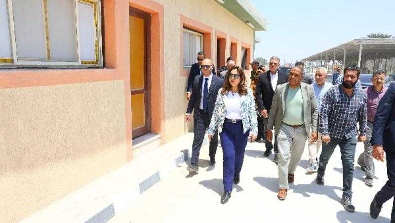 منال عوض: تشغيل مشروعات حياة كريمة المنتهية ودخولها الخدمة بالصف