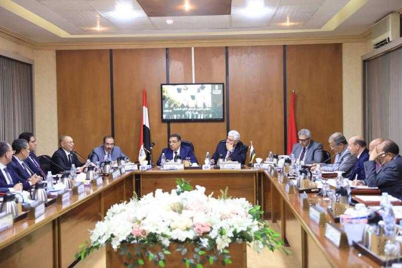 وزير التعليم العالي: دعم مستمر للمعاهد الخاصة لتأهيل الخريجين وفقًا لمعايير الجودة ورؤية مصر 2030