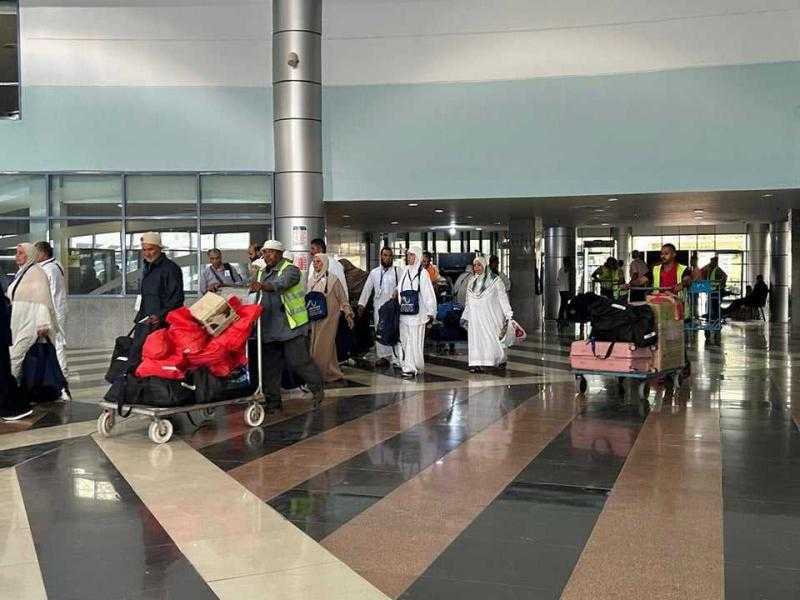 ثالث أفواج الحجاج يغادرون ميناء نويبع البحري إلى الأراضي المقدسة