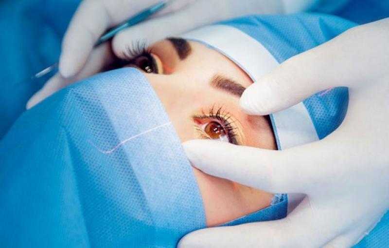 من ضبابية الرؤية إلى الشفاء الكامل: مرضى يروون تجاربهم مع أفضل دكتور شبكية في مصر