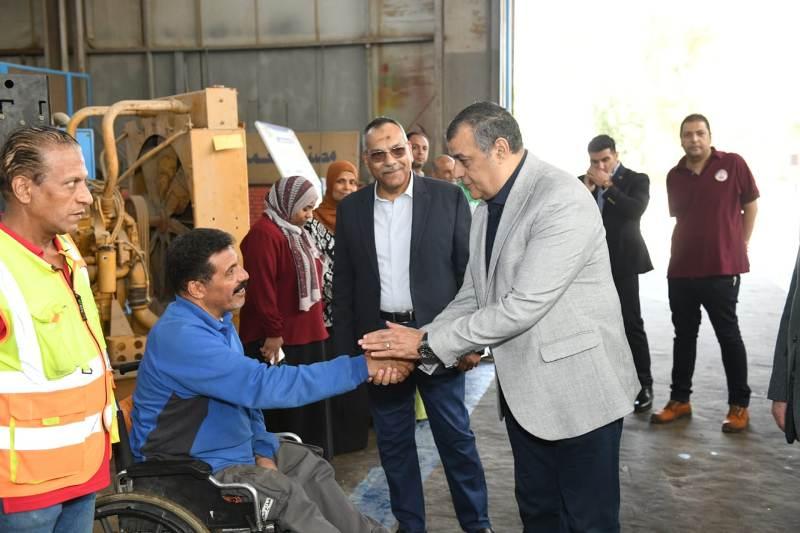 خط أحمر