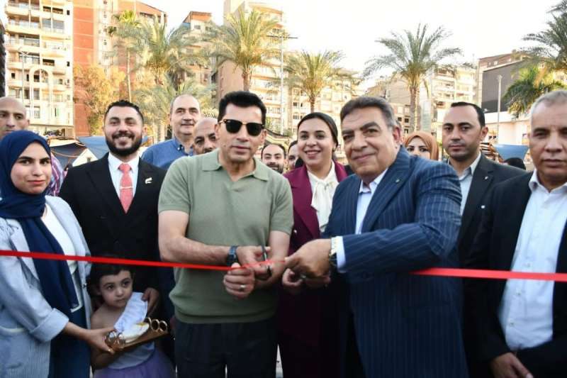خط أحمر
