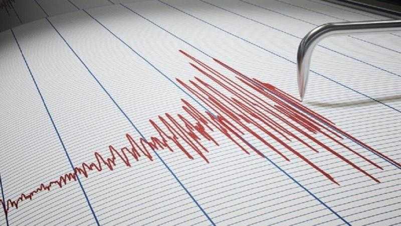 زلزال بقوة 5.7 درجة يضرب جزيرة ”سومطرة” الإندونيسية