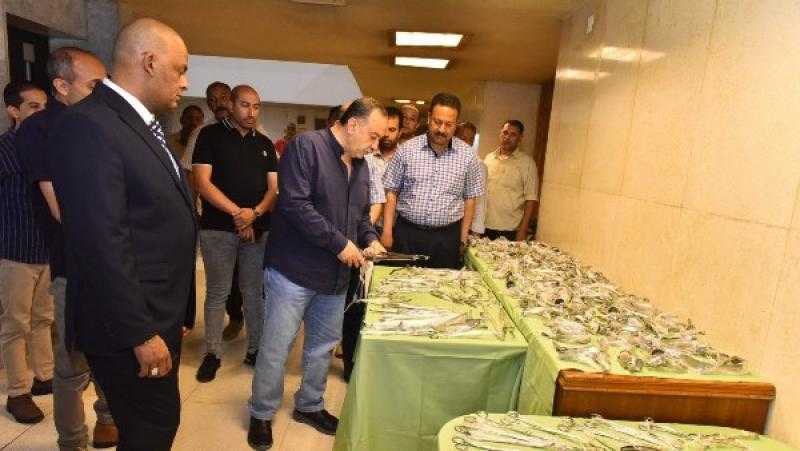 محافظ أسيوط يشهد تسليم 840 آلة جراحية معاد تأهيلها بالمستشفيات العامة