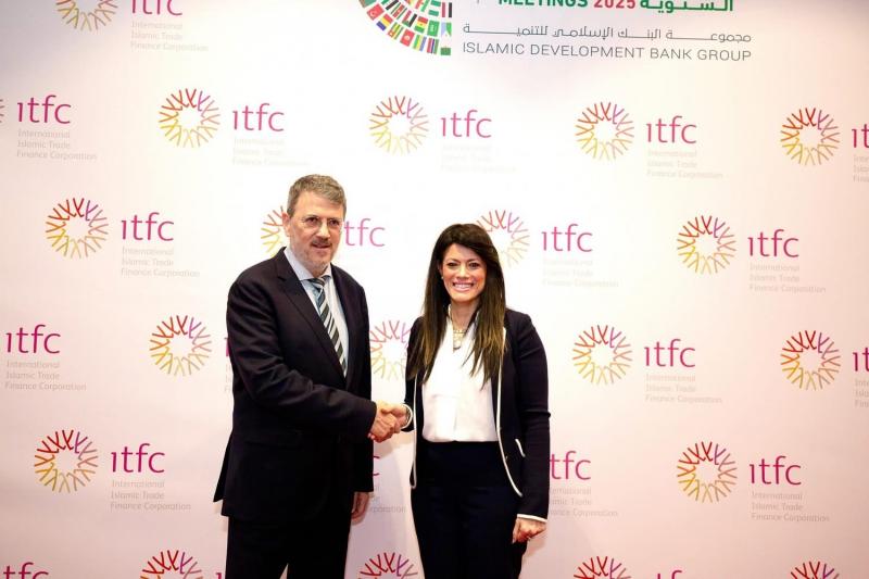 المشاط» تلتقي الرئيس التنفيذي للمؤسسة الدولية الإسلامية لتمويل التجارة لبحث سبل تعزيز الشراكة الاستراتيجية