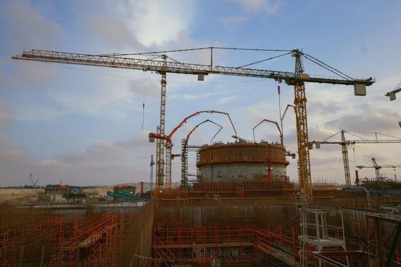 إنجاز هندسي جديد بمشروع الضبعة النووي يسبق الجدول الزمني المحدد بالتعاون مع الجانب الروسي| صور