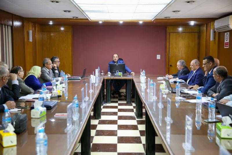 وزير قطاع الأعمال العام: الصناعات المعدنية ركيزة أساسية لدعم الاقتصاد الوطني والتنمية المستدامة