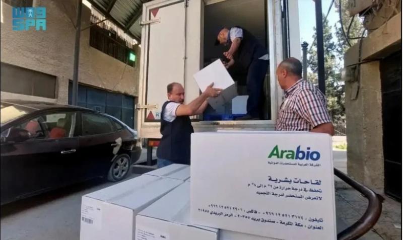 سلمان للإغاثة يوفر 25 ألف جرعة من لقاح الحمى الشوكية للحجاج السوريين