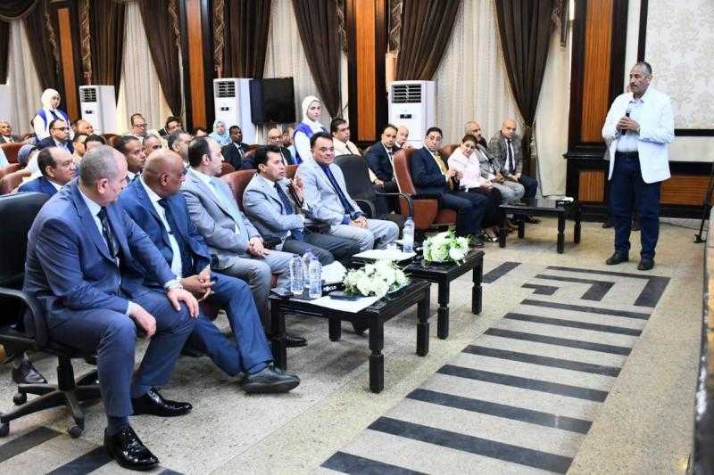 وزير الشباب يشهد انطلاق الملتقى الأول لمنسقي تراخيص شركات الخدمات الرياضية بمركز التعليم المدني بالجزيرة