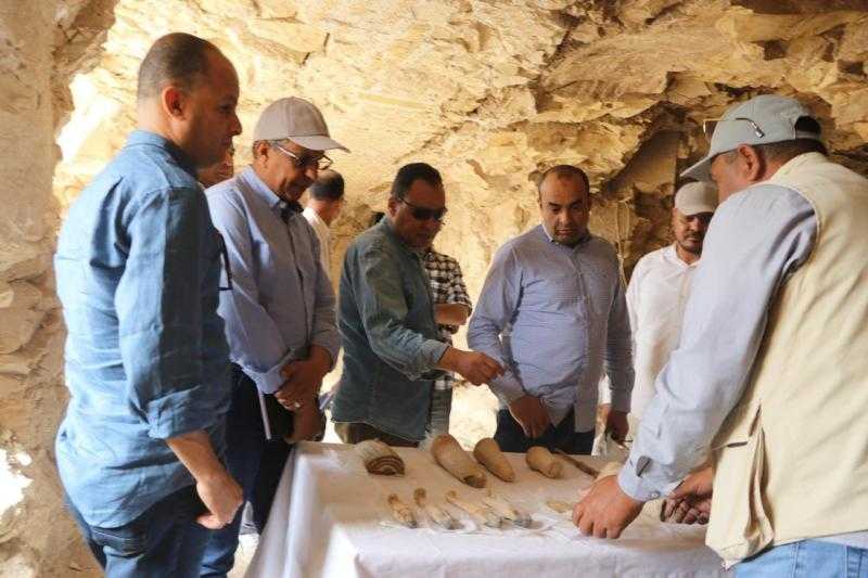 الكشف عن ثلاث مقابر جديدة لكبار رجال الدولة بمنطقة ذراع أبو النجا بالأقصر من عصر الدولة الحديثة (صور)