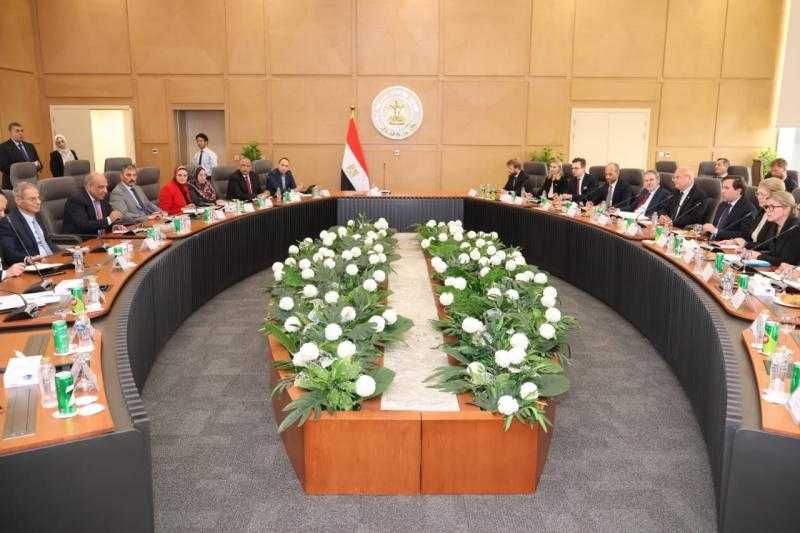وزير الكهرباء يستقبل وزير التجارة الخارجية والتعاون الإنمائي بالسويد لبحث سبل دعم الشراكة بين البلدين