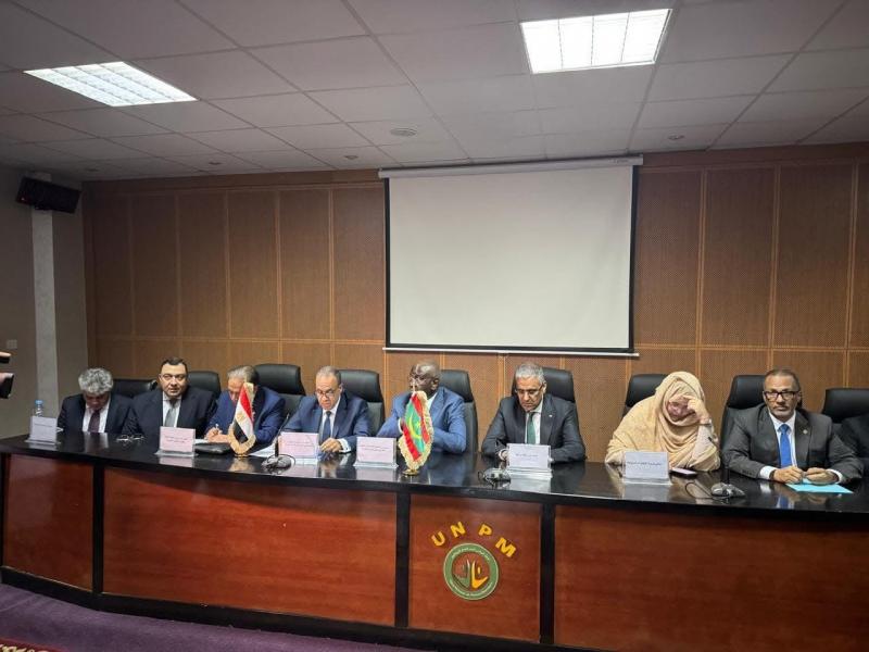 وزير الخارجية والهجرة يشارك في افتتاح النسخة الأولى من المنتدى الاقتصادي المصري - الموريتاني في نواكشوط
