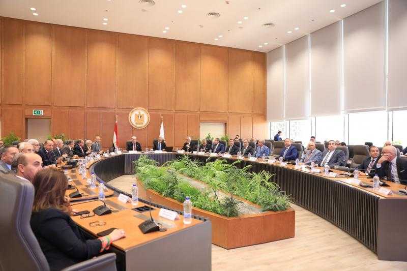 وزير التعليم العالي يترأس اجتماع مجلس الجامعات الأهلية بمقر الوزارة بالعاصمة الإدارية