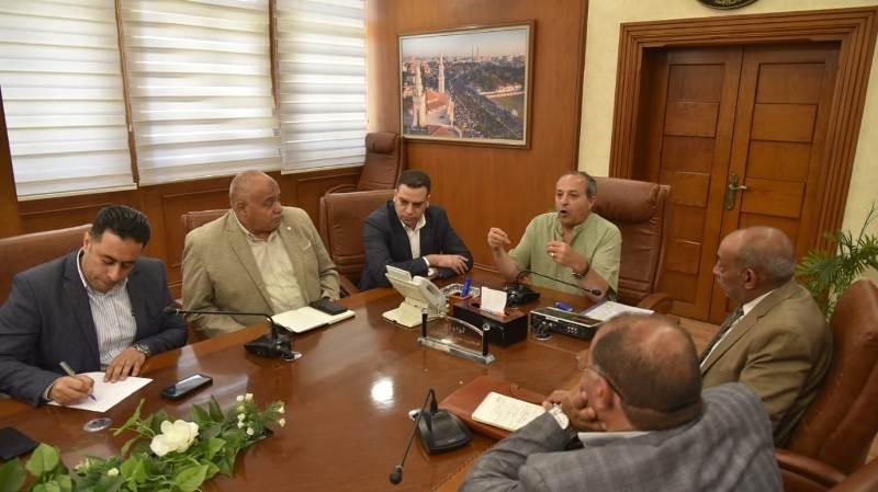 محافظ بورسعيد يضع خطة شاملة لتطوير ”سلام مصر”: خدمات حيوية وتيسيرات للمواطنين قريبًا