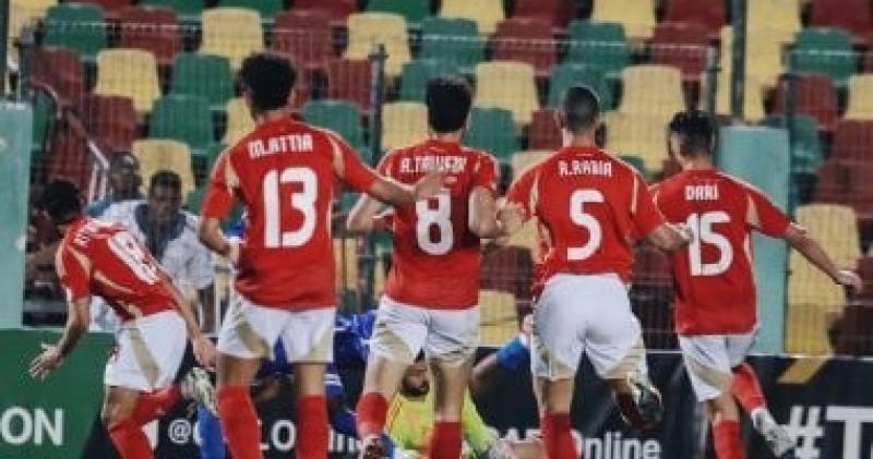 أبو علي وبن شرقي وطاهر يقودون هجوم الأهلي أمام فاركو في ليلة التتويج بالدوري