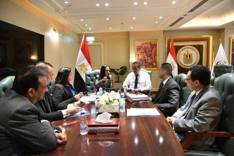 وزيرا الصحة والتضامن الاجتماعي يناقشان خطوات زيادة عدد فصول الحضانات ورياض الأطفال