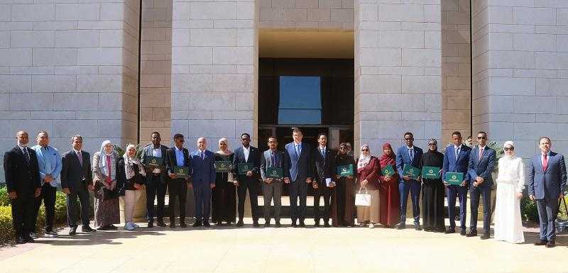 وزير الزراعة يشهد حفل تخرج متدربين صوماليين ضمن برنامج الممارسات الجيدة لإدارة التربة ومياه الري