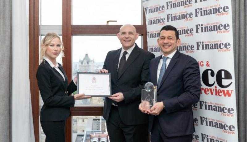 بنك القاهرة يحصد جائزة «أسرع البنوك نموًا في مجال الائتمان في مصر» من مجلة Global Banking & Finance Review العالمية