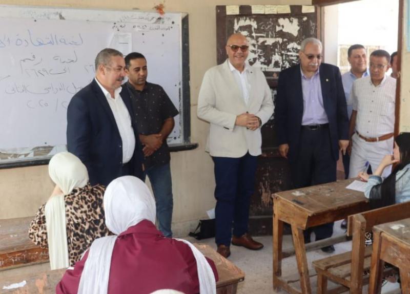 خط أحمر