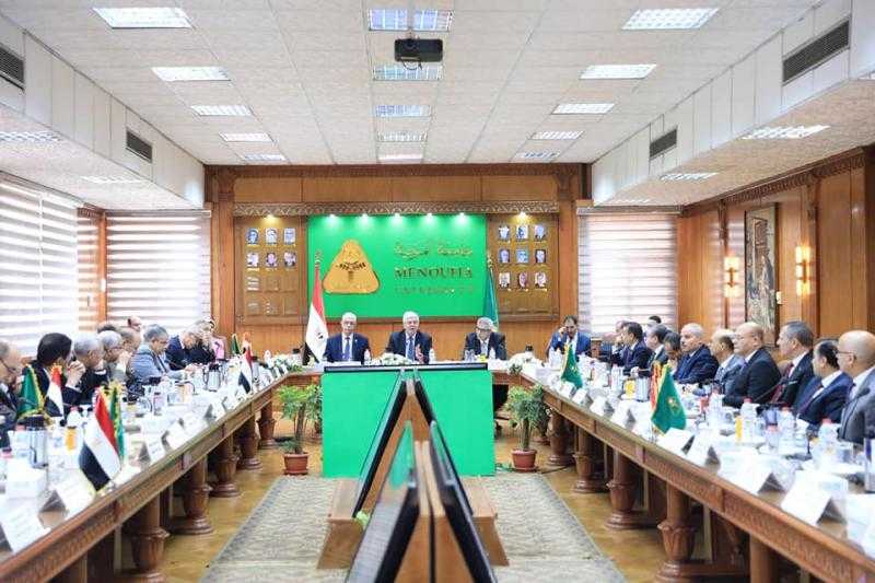 الأعلى للجامعات يحدد نسبة الأعداد المقبولة في الكليات التكنولوجية لطلاب الشهادات