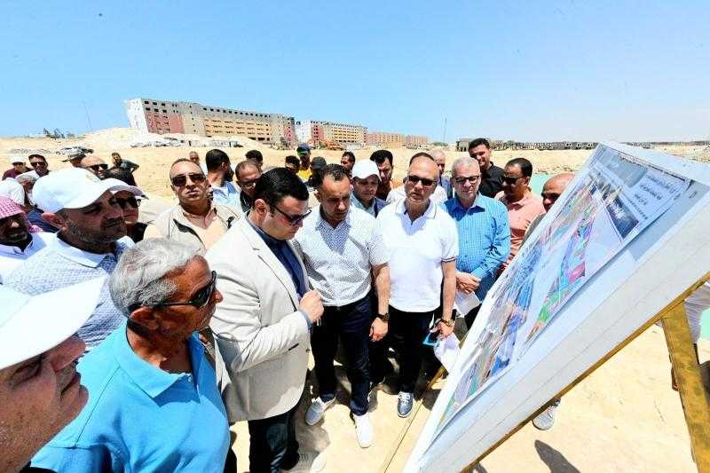 وزير الإسكان يتفقد مشروع M8 by the lake وأعمال البحيرات والطرق وبوابات ”مارينا الساحل الشمالي”