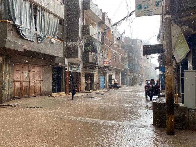 سقوط أمطار في الغربية.. والمحافظة ترفع حالة الطوارئ