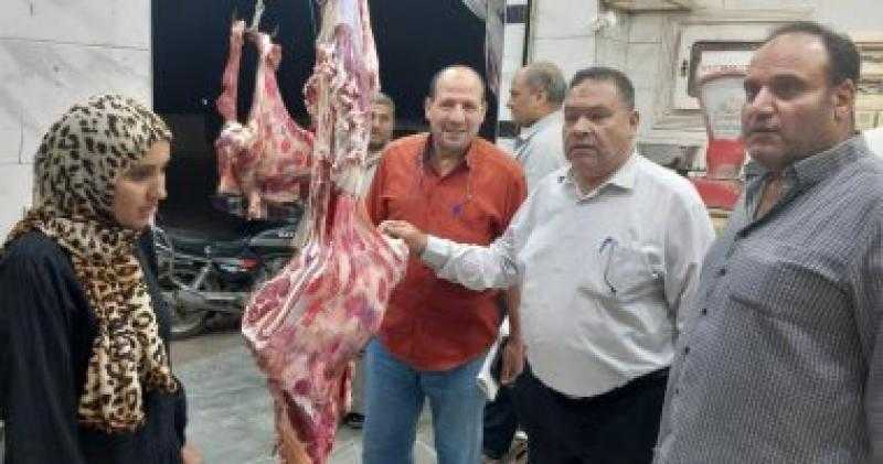 وزير الزراعة يُوجه بإرسال لجان للتفتيش على أسواق اللحوم بإحدى قرى الدقهلية
