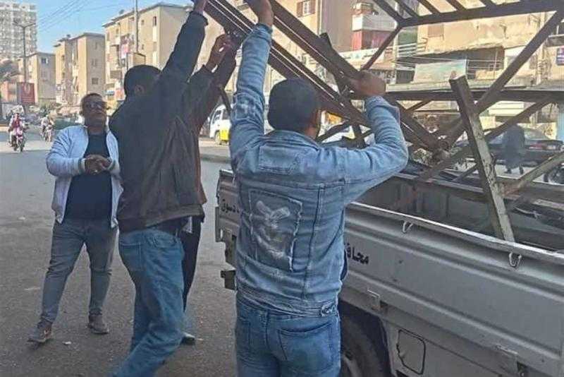 محافظة دمياط تواصل جهودها لرفع الإشغالات وتحقيق الانضباط بمنطقة الأعصر