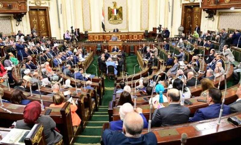 برلمانى يطالب الحكومة بتحويل منطقة الساحل الشمالي الغربي لمقصد سياحي عالمي