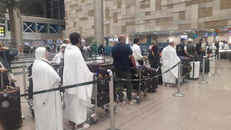السياحة: وصول 40672 حاج سياحي للأراضي المقدسة بالسعودية.. ومتابعة لجان بعثة الوزارة بمكة والمدينة