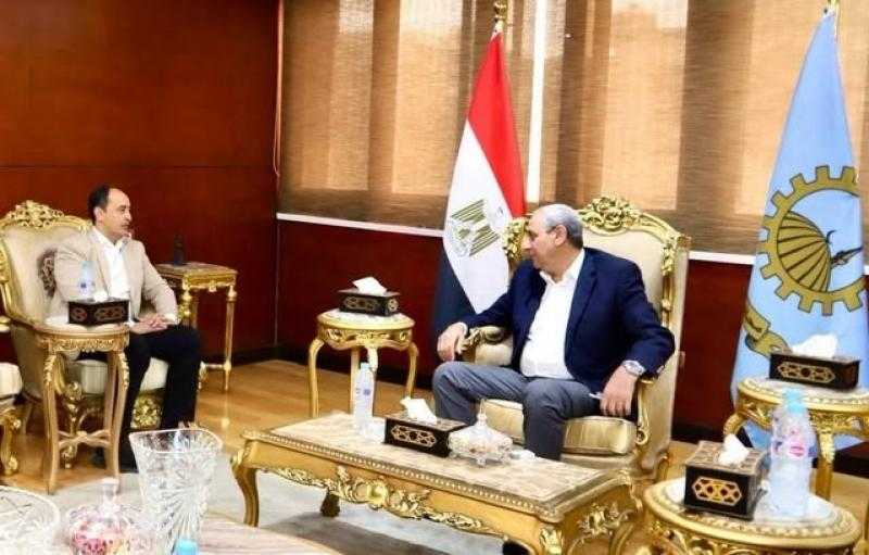 محافظ الغربية ومدير صندوق مكافحة الإدمان يعلنان تدشين برنامج وقائى لرفع الوعي