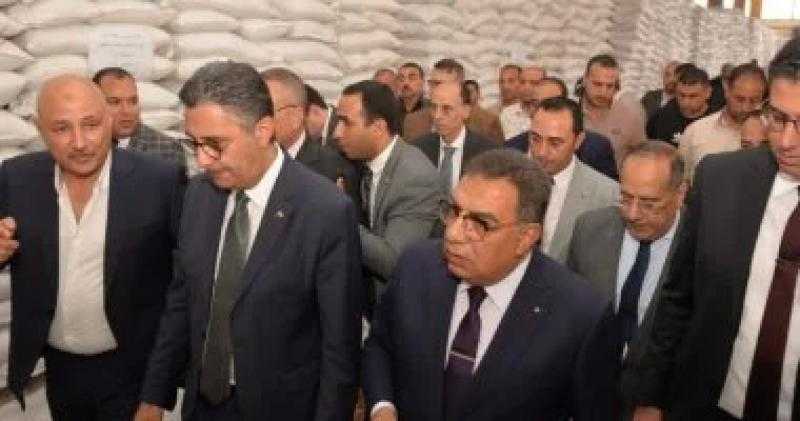 وزير التموين من الدقهلية: مخزون القمح بمصر آمن ويكفى لأكثر من 6 أشهر ونصف