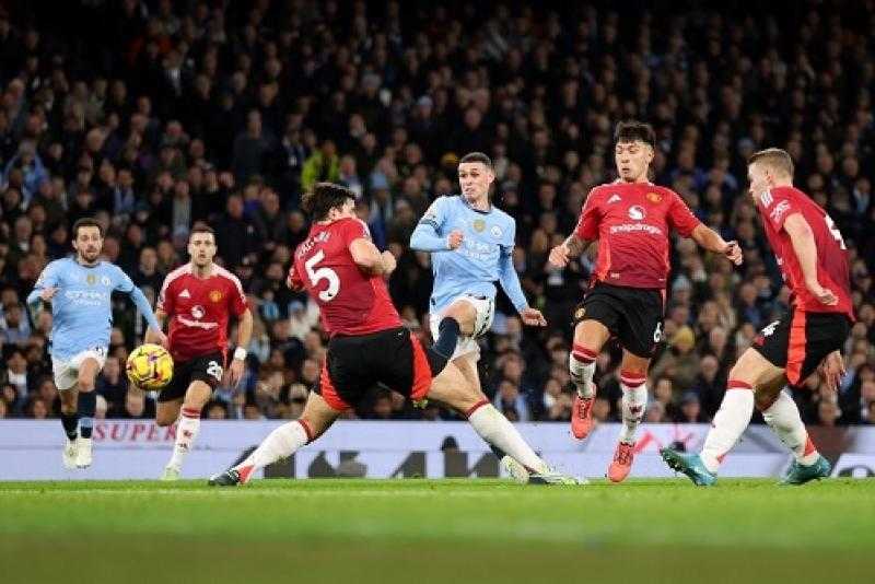 مانشستر يونايتد يفوز على بيرنلي.. وسقوط أول لتوتنهام في الدوري الإنجليزي