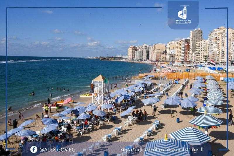 محافظ الإسكندرية يشدد على إزالة الإشغالات الحاجبة لرؤية البحر وتجهيز الشواطئ لعيد الأضحى
