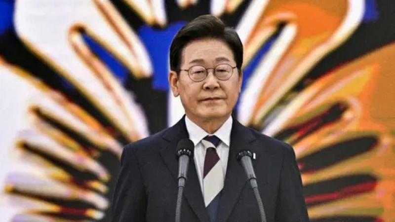 رئيس كوريا الجنوبية الجديد يتعهد بتحسين العلاقات مع بيونج يانج لأن ”السلام أفضل من الحرب”