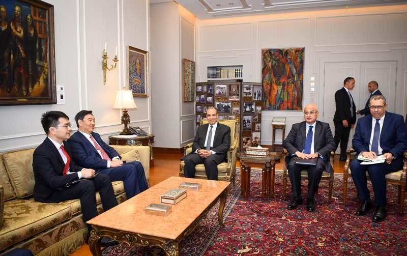 وزير الخارجية يثمن مساهمة الصين في دعم مشروعات البنية التحتية في مصر