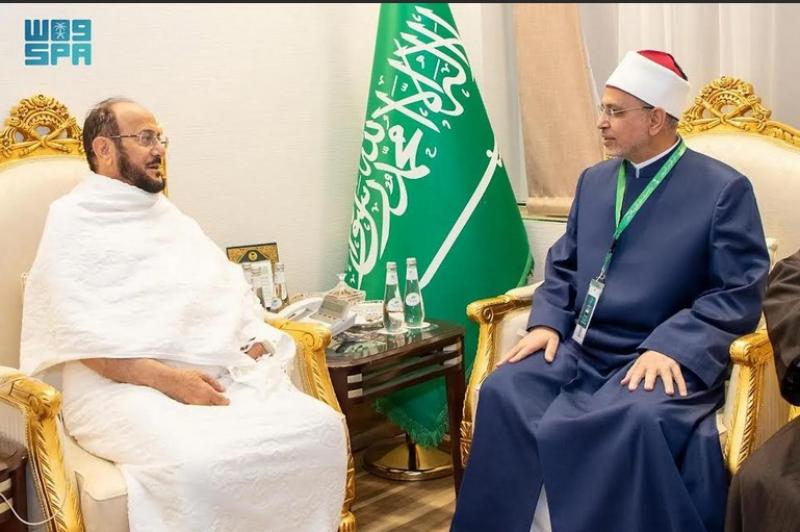 وزير الشؤون الإسلامية يستقبل رئيس جامعة الأزهر وعميد كلية الدراسات الإسلامية