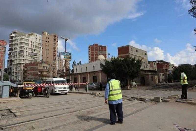عمال السكة الحديد يواصلون العمل خلال عطلة عيد الأضحى لضمان راحة وسلامة الركاب| صور