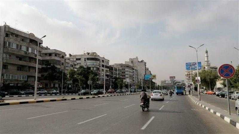 سيولة مرورية بالطرق والشوارع والميادين بالقاهرة والجيزة صباح أول أيام العيد
