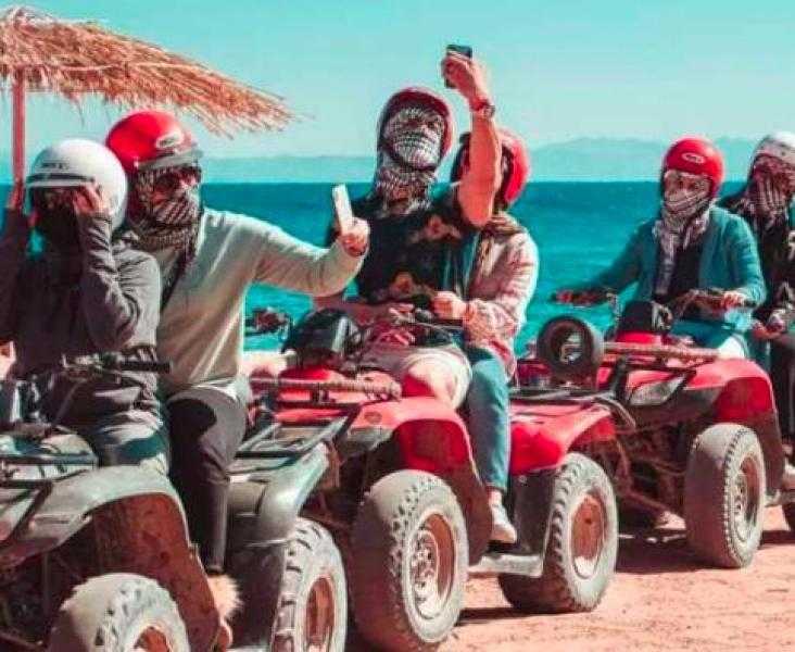 إقبال سياحي كثيف على جنوب سيناء في ثاني أيام العيد.. إشغالات كاملة ورحلات بحرية وسفاري