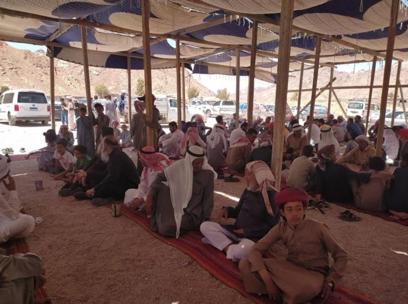 خط أحمر