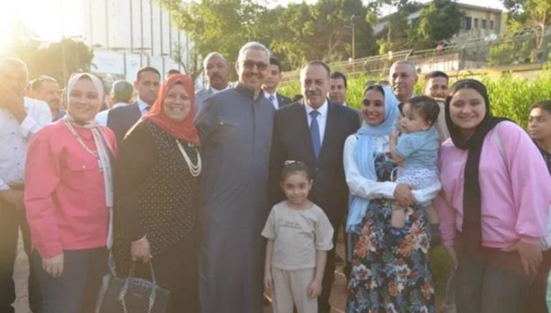 خط أحمر