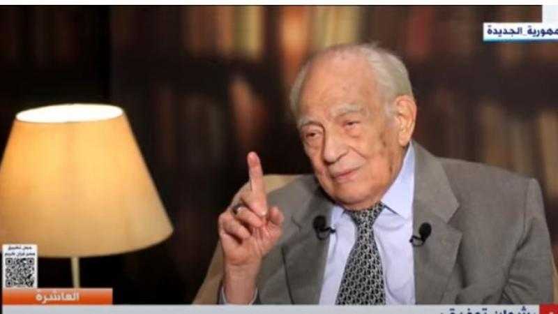 رشوان توفيق: عزت العلايلي صاحب صوت جميل .. وغنّى مع وردة