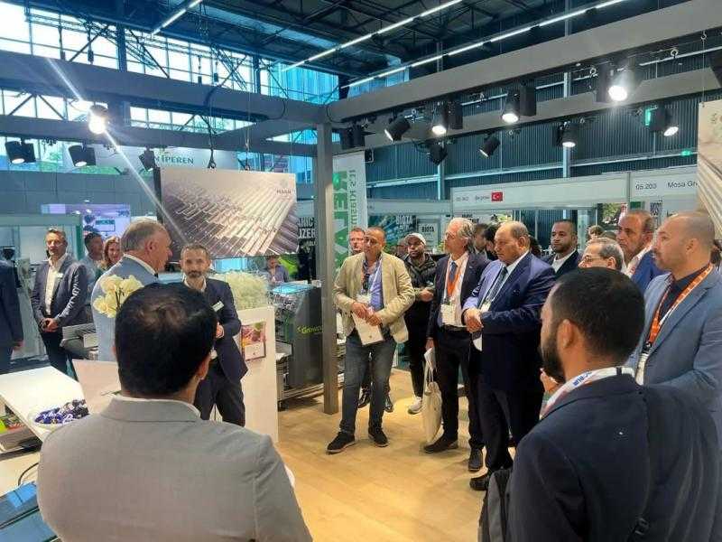 نائب وزير الزراعة يشارك في افتتاح معرض التكنولوجيا الخضراء في العاصمة الهولندية أمستردام
